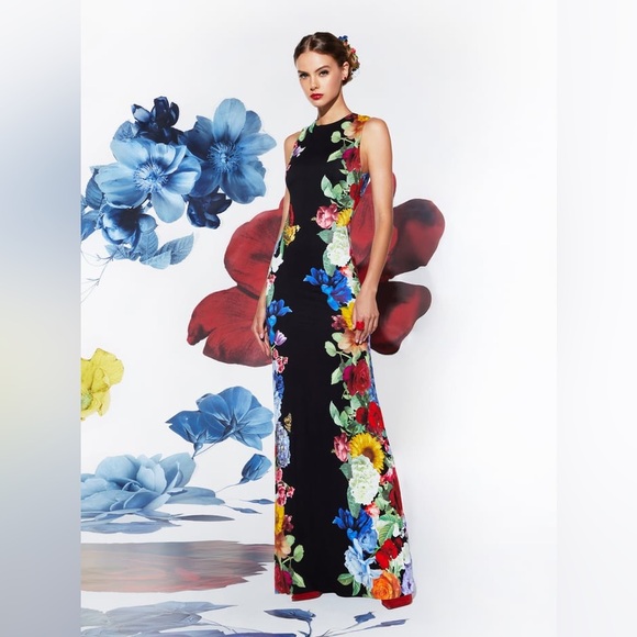$495 Alice + Olivia
Delora Floral Sleeveless Maxi Dress size 4 - Picture 6 of 13